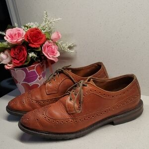 ALLEN EDMONDS Brogue Leather Oxfords